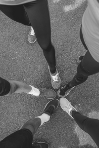 team_toe_tap